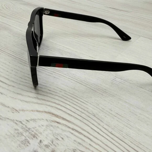 GUCCI GG0010S 001 Sunglasses Black Frame Grey Lenses 58mm - Picture 5 of 9